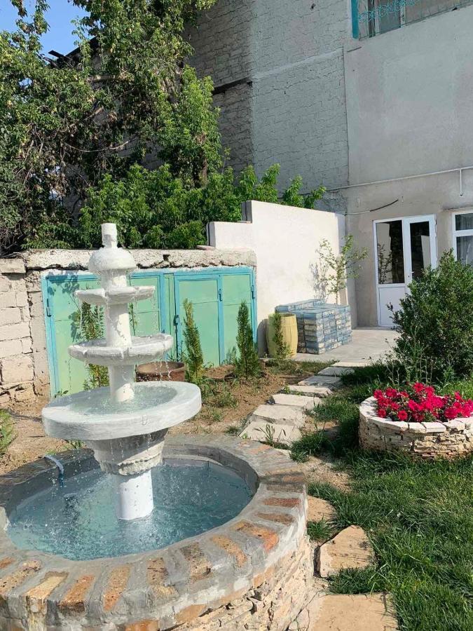 Santorini Hotel & Hostel Yerevan Exterior photo